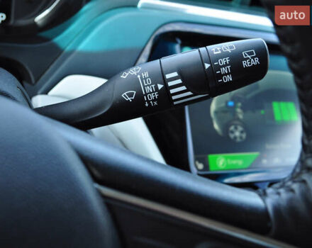 Белый Шевроле Bolt EV, объемом двигателя 0 л и пробегом 115 тыс. км за 18000 $, фото 17 на Automoto.ua