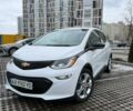 Белый Шевроле Bolt EV, объемом двигателя 0 л и пробегом 54 тыс. км за 14000 $, фото 1 на Automoto.ua