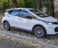 Білий Шевроле Bolt EV, об'ємом двигуна 0 л та пробігом 99 тис. км за 14600 $, фото 2 на Automoto.ua