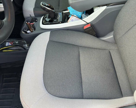 Білий Шевроле Bolt EV, об'ємом двигуна 0 л та пробігом 118 тис. км за 14300 $, фото 15 на Automoto.ua