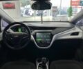 Белый Шевроле Bolt EV, объемом двигателя 0 л и пробегом 278 тыс. км за 12790 $, фото 25 на Automoto.ua