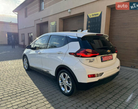 Белый Шевроле Bolt EV, объемом двигателя 0 л и пробегом 155 тыс. км за 13000 $, фото 12 на Automoto.ua