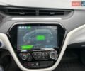 Білий Шевроле Bolt EV, об'ємом двигуна 0 л та пробігом 106 тис. км за 14900 $, фото 6 на Automoto.ua