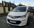 Белый Шевроле Bolt EV, объемом двигателя 0 л и пробегом 107 тыс. км за 16300 $, фото 1 на Automoto.ua