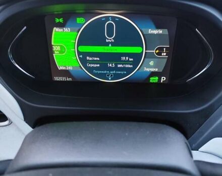 Белый Шевроле Bolt EV, объемом двигателя 0 л и пробегом 102 тыс. км за 15000 $, фото 11 на Automoto.ua