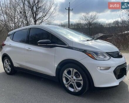 Белый Шевроле Bolt EV, объемом двигателя 0 л и пробегом 260 тыс. км за 14900 $, фото 8 на Automoto.ua