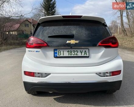 Белый Шевроле Bolt EV, объемом двигателя 0 л и пробегом 260 тыс. км за 14900 $, фото 3 на Automoto.ua