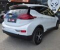 Белый Шевроле Bolt EV, объемом двигателя 0 л и пробегом 162 тыс. км за 13700 $, фото 5 на Automoto.ua