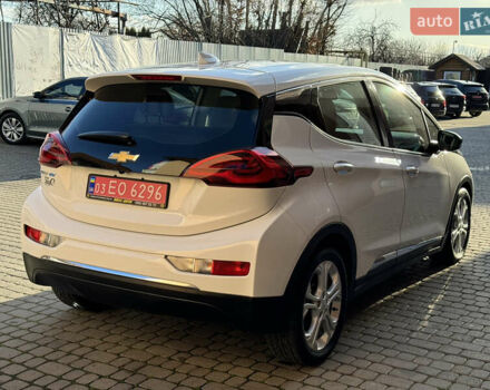 Белый Шевроле Bolt EV, объемом двигателя 0 л и пробегом 155 тыс. км за 13000 $, фото 3 на Automoto.ua