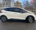 Белый Шевроле Bolt EV, объемом двигателя 0 л и пробегом 147 тыс. км за 12999 $, фото 2 на Automoto.ua