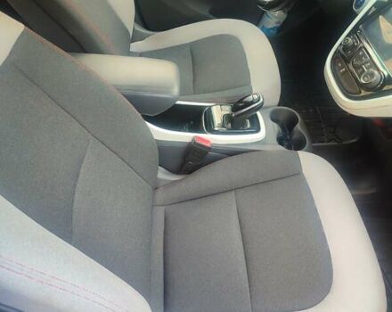 Білий Шевроле Bolt EV, об'ємом двигуна 0 л та пробігом 253 тис. км за 12200 $, фото 10 на Automoto.ua