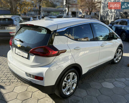 Шевроле Bolt EV 2018 в Одессе на Automoto.ua Белый Шевроле Bolt EV, объемом двигателя 0 л и пробегом 43 тыс. км за 17500 $, фото 20 на Automoto.ua