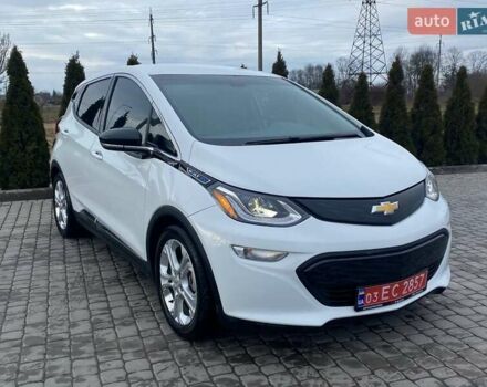 Білий Шевроле Bolt EV, об'ємом двигуна 0 л та пробігом 114 тис. км за 15500 $, фото 1 на Automoto.ua