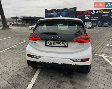 Белый Шевроле Bolt EV, объемом двигателя 0 л и пробегом 146 тыс. км за 13700 $, фото 6 на Automoto.ua