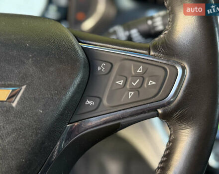 Шевроле Bolt EV 2018 в Одессе на Automoto.ua Белый Шевроле Bolt EV, объемом двигателя 0 л и пробегом 43 тыс. км за 17500 $, фото 50 на Automoto.ua