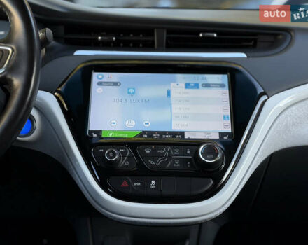 Шевроле Bolt EV 2018 в Одессе на Automoto.ua Белый Шевроле Bolt EV, объемом двигателя 0 л и пробегом 43 тыс. км за 17500 $, фото 42 на Automoto.ua