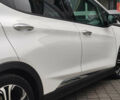 Белый Шевроле Bolt EV, объемом двигателя 0 л и пробегом 230 тыс. км за 12900 $, фото 33 на Automoto.ua