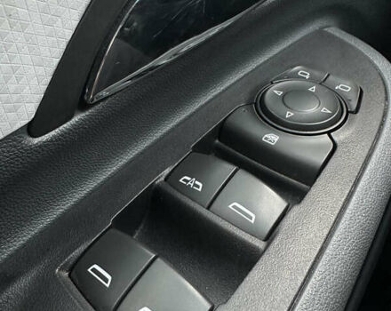 Шевроле Bolt EV 2018 в Буче на Automoto.ua Белый Шевроле Bolt EV, объемом двигателя 0 л и пробегом 30 тыс. км за 16800 $, фото 30 на Automoto.ua