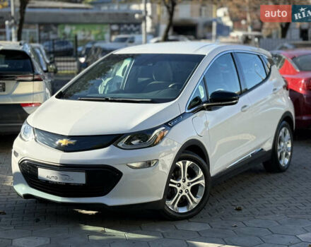 Шевроле Bolt EV 2018 в Одессе на Automoto.ua Белый Шевроле Bolt EV, объемом двигателя 0 л и пробегом 43 тыс. км за 17500 $, фото 7 на Automoto.ua