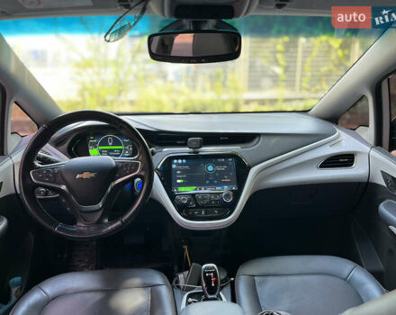 Білий Шевроле Bolt EV, об'ємом двигуна 0 л та пробігом 132 тис. км за 14400 $, фото 7 на Automoto.ua