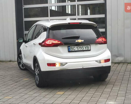 Белый Шевроле Bolt EV, объемом двигателя 0 л и пробегом 230 тыс. км за 12900 $, фото 19 на Automoto.ua