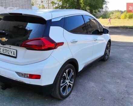 Белый Шевроле Bolt EV, объемом двигателя 0 л и пробегом 90 тыс. км за 17000 $, фото 8 на Automoto.ua
