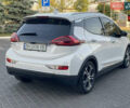 Белый Шевроле Bolt EV, объемом двигателя 0 л и пробегом 56 тыс. км за 17425 $, фото 3 на Automoto.ua