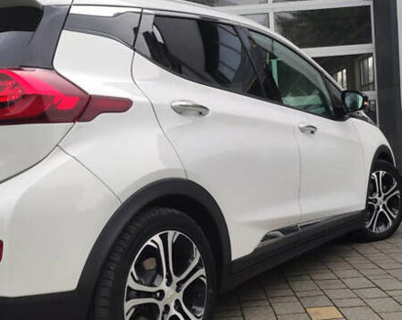 Белый Шевроле Bolt EV, объемом двигателя 0 л и пробегом 230 тыс. км за 12900 $, фото 26 на Automoto.ua