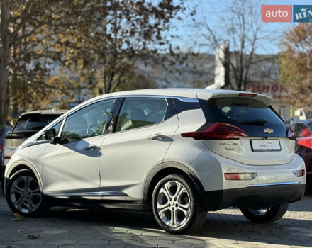 Шевроле Bolt EV 2018 в Одессе на Automoto.ua Белый Шевроле Bolt EV, объемом двигателя 0 л и пробегом 43 тыс. км за 17500 $, фото 33 на Automoto.ua