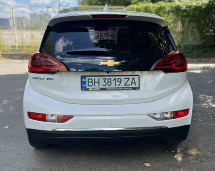 Білий Шевроле Bolt EV, об'ємом двигуна 0 л та пробігом 132 тис. км за 14400 $, фото 10 на Automoto.ua
