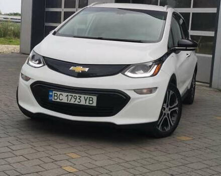 Белый Шевроле Bolt EV, объемом двигателя 0 л и пробегом 230 тыс. км за 12900 $, фото 8 на Automoto.ua