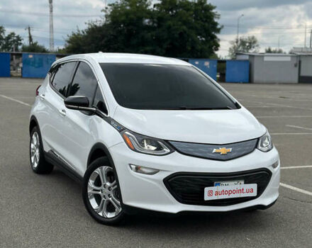 Білий Шевроле Bolt EV, об'ємом двигуна 0 л та пробігом 30 тис. км за 16800 $, фото 3 на Automoto.ua