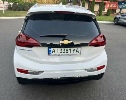 Белый Шевроле Bolt EV, объемом двигателя 0 л и пробегом 92 тыс. км за 14700 $, фото 25 на Automoto.ua