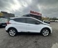 Белый Шевроле Bolt EV, объемом двигателя 0 л и пробегом 30 тыс. км за 16400 $, фото 4 на Automoto.ua