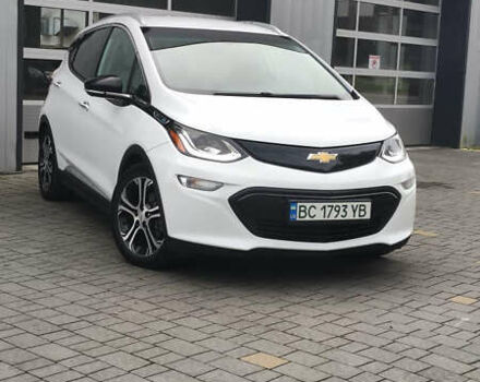 Белый Шевроле Bolt EV, объемом двигателя 0 л и пробегом 230 тыс. км за 12900 $, фото 3 на Automoto.ua