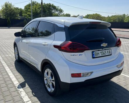 Белый Шевроле Bolt EV, объемом двигателя 0 л и пробегом 110 тыс. км за 15500 $, фото 2 на Automoto.ua