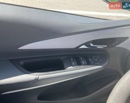 Білий Шевроле Bolt EV, об'ємом двигуна 0 л та пробігом 55 тис. км за 14900 $, фото 10 на Automoto.ua