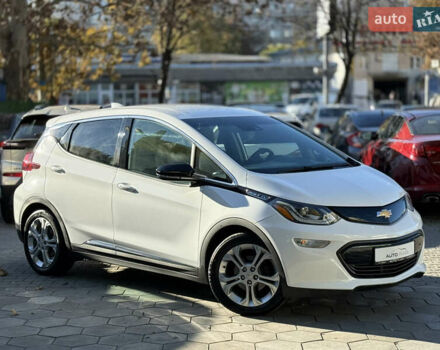 Шевроле Bolt EV 2018 в Одессе на Automoto.ua Белый Шевроле Bolt EV, объемом двигателя 0 л и пробегом 43 тыс. км за 17500 $, фото 16 на Automoto.ua