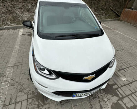 Белый Шевроле Bolt EV, объемом двигателя 0 л и пробегом 163 тыс. км за 18950 $, фото 5 на Automoto.ua