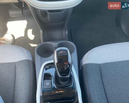 Білий Шевроле Bolt EV, об'ємом двигуна 0 л та пробігом 55 тис. км за 14900 $, фото 8 на Automoto.ua