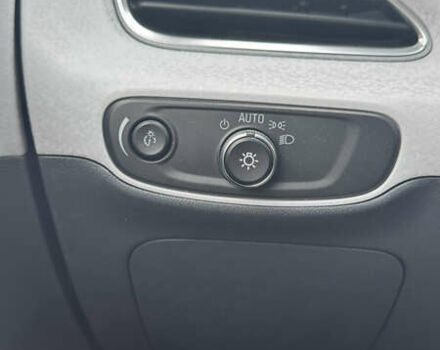 Білий Шевроле Bolt EV, об'ємом двигуна 0 л та пробігом 47 тис. км за 17500 $, фото 21 на Automoto.ua