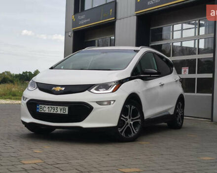 Белый Шевроле Bolt EV, объемом двигателя 0 л и пробегом 230 тыс. км за 12900 $, фото 15 на Automoto.ua