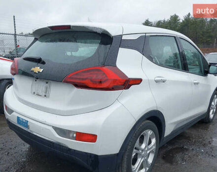 Білий Шевроле Bolt EV, об'ємом двигуна 0 л та пробігом 99 тис. км за 11500 $, фото 4 на Automoto.ua