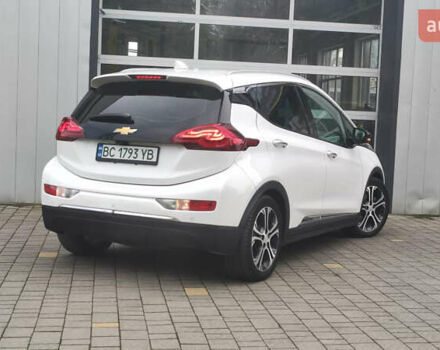 Белый Шевроле Bolt EV, объемом двигателя 0 л и пробегом 230 тыс. км за 12900 $, фото 31 на Automoto.ua