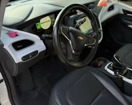 Білий Шевроле Bolt EV, об'ємом двигуна 0 л та пробігом 92 тис. км за 17000 $, фото 14 на Automoto.ua