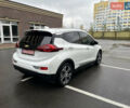 Белый Шевроле Bolt EV, объемом двигателя 0 л и пробегом 64 тыс. км за 14300 $, фото 7 на Automoto.ua
