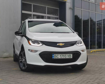 Белый Шевроле Bolt EV, объемом двигателя 0 л и пробегом 230 тыс. км за 12900 $, фото 1 на Automoto.ua