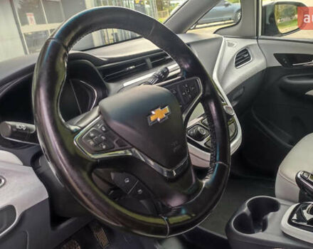 Белый Шевроле Bolt EV, объемом двигателя 0 л и пробегом 230 тыс. км за 12900 $, фото 60 на Automoto.ua