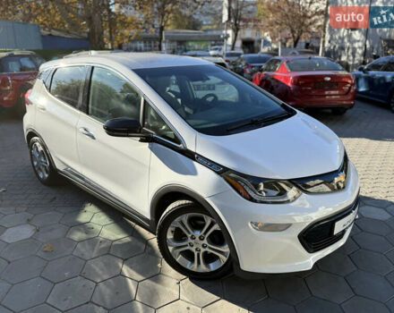 Шевроле Bolt EV 2018 в Одессе на Automoto.ua Белый Шевроле Bolt EV, объемом двигателя 0 л и пробегом 43 тыс. км за 17500 $, фото 12 на Automoto.ua