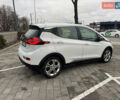Белый Шевроле Bolt EV, объемом двигателя 0 л и пробегом 146 тыс. км за 13700 $, фото 4 на Automoto.ua